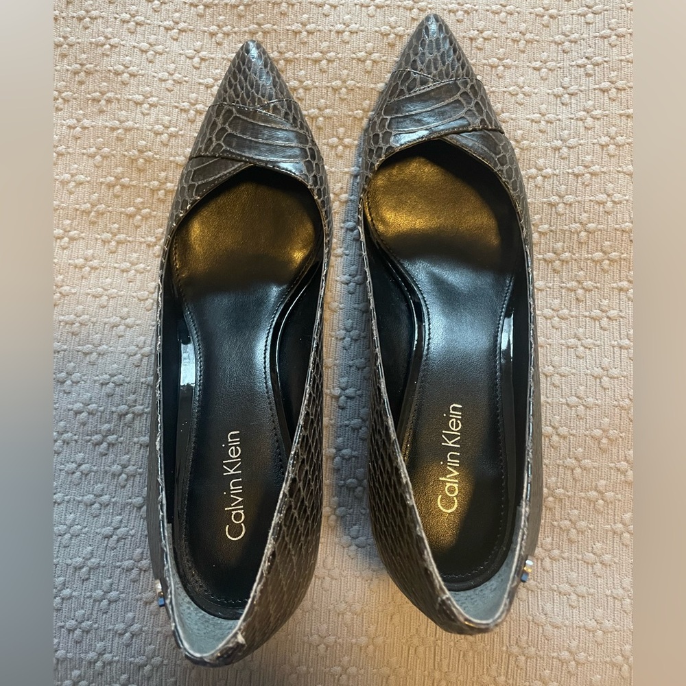 Snake Black Nine West Heels
